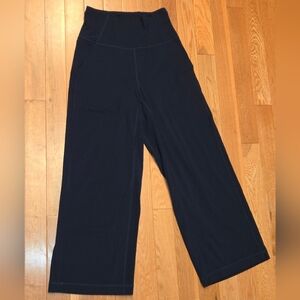 Lululemon High Rise Align Wide-Leg Cropped Pant 23" Navy Blue Size 2